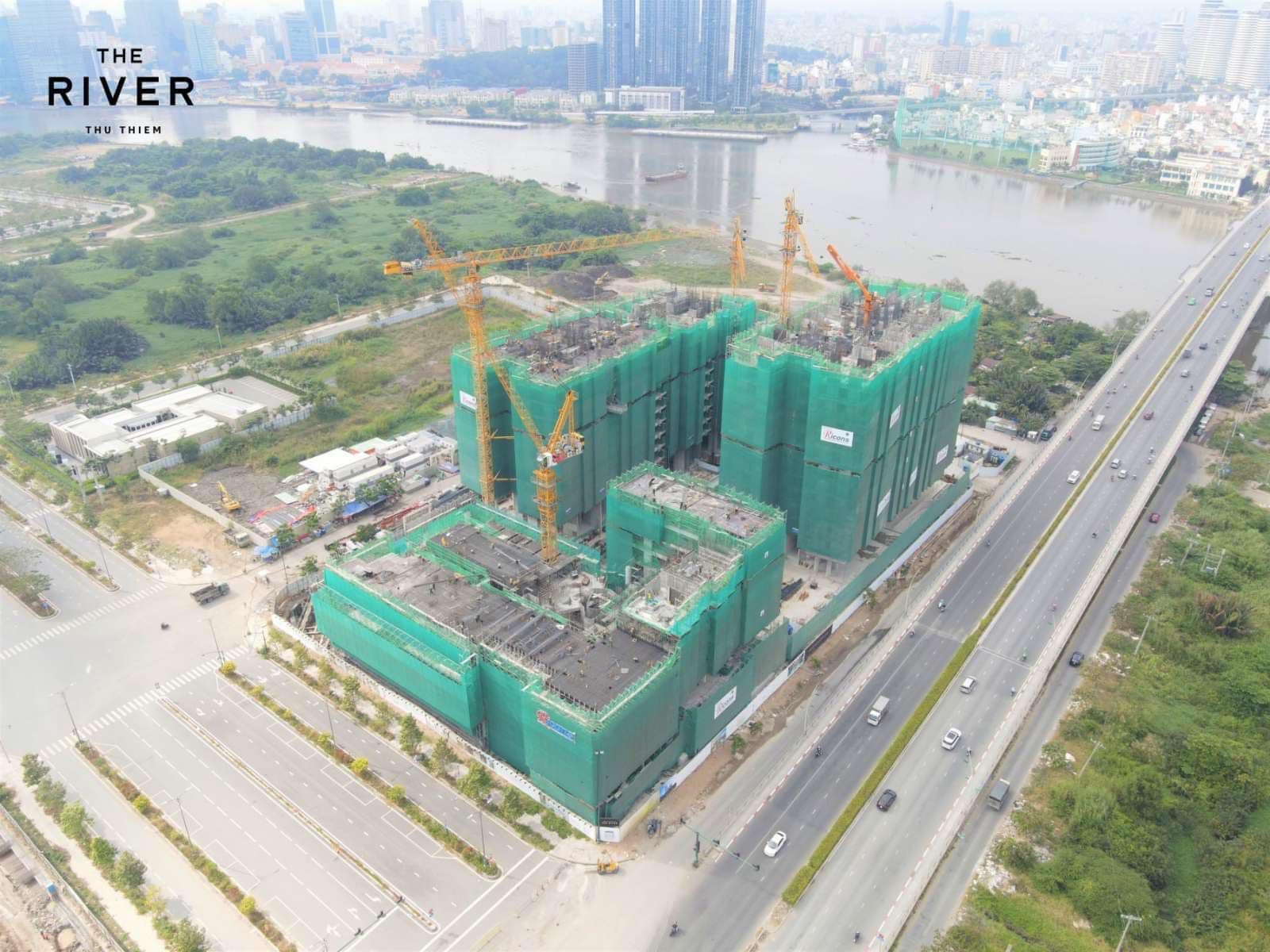 Ảnh chụp thực tế tiến độ thi công tại The River Thu Thiem, quận 2, TP HCM. Ảnh: City Garden.