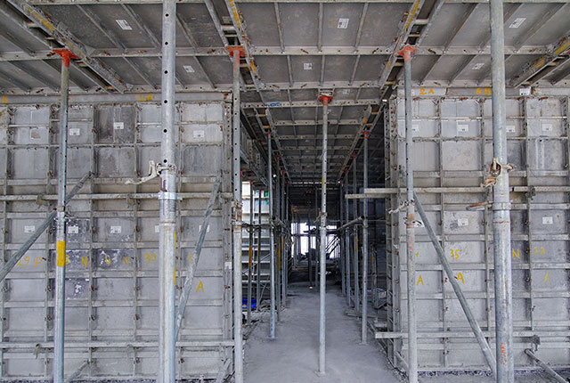 Thi công cốp pha sàn 35 Block Saturn