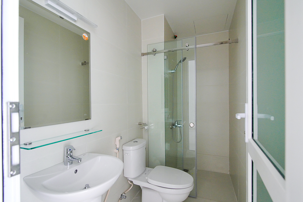 Thiết bị WC đã hoàn thiện để sẵn sàng bàn giao cho cư dân