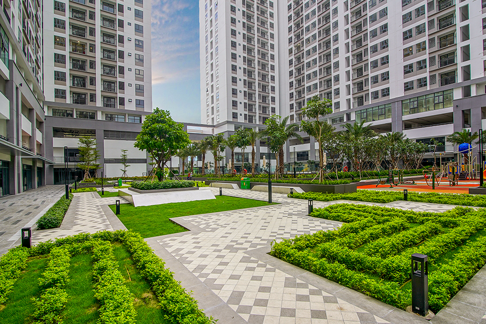 Công viên nội khu Q7 Boulevard Gemma Land