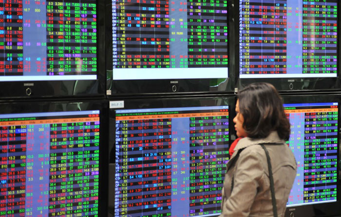 tài khoản chứng khoán cá nhân mở mới trong tháng 6