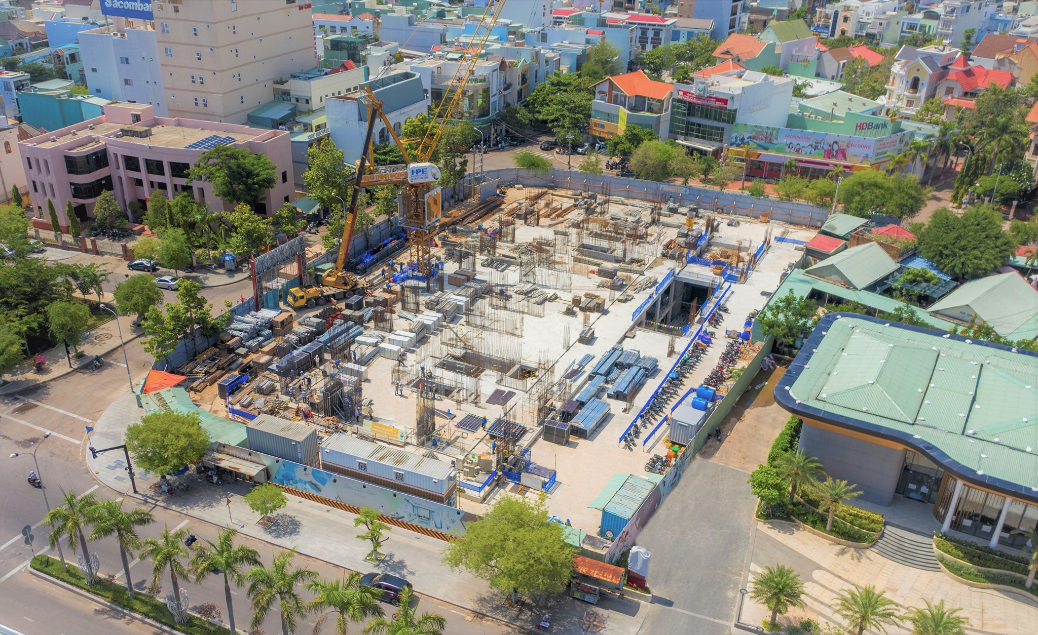 Grand Center Quy Nhon - tiến độ xây dựng tháng 08.2021