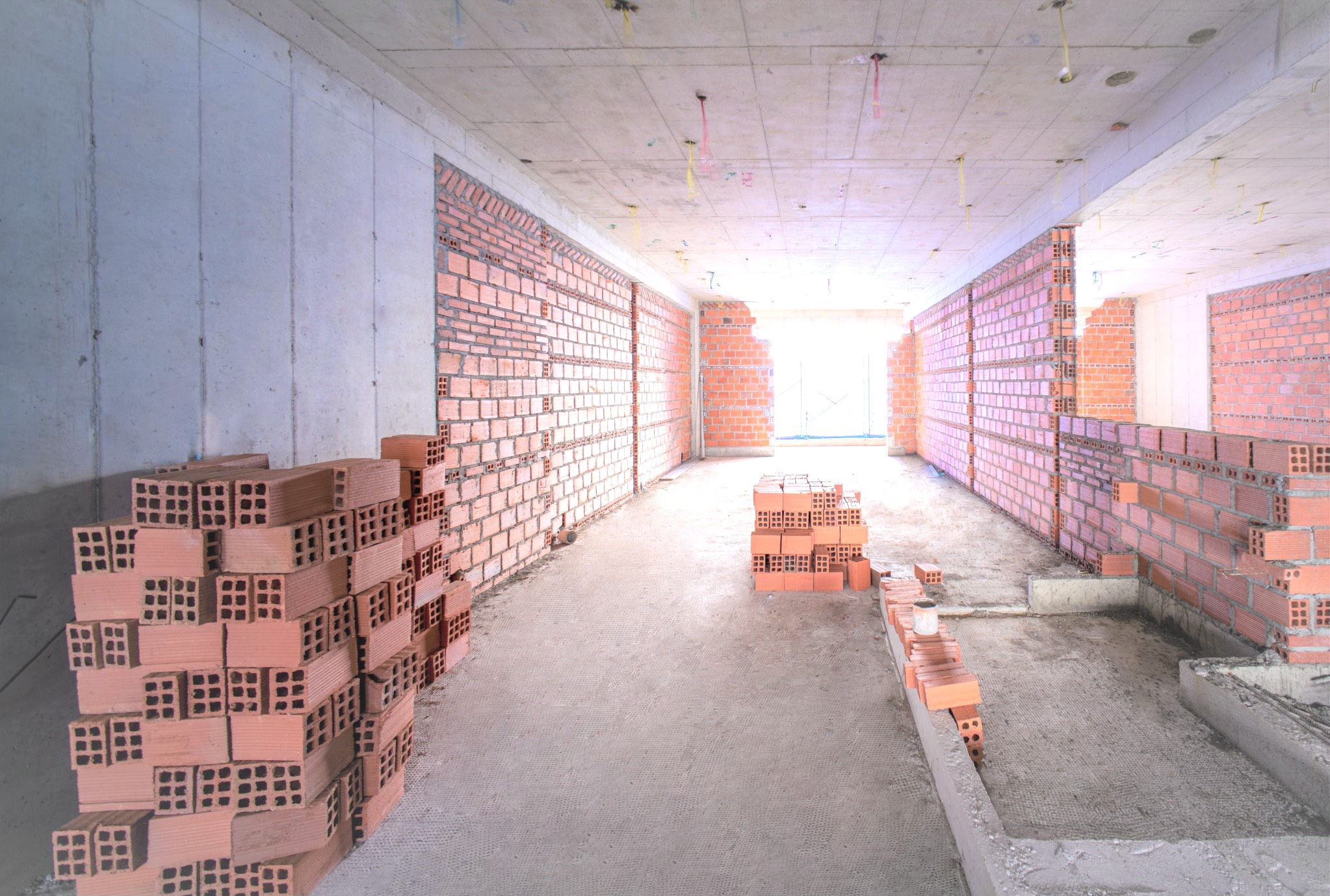 Xây tường tầng 22 Block Tropical Quy Nhon Melody