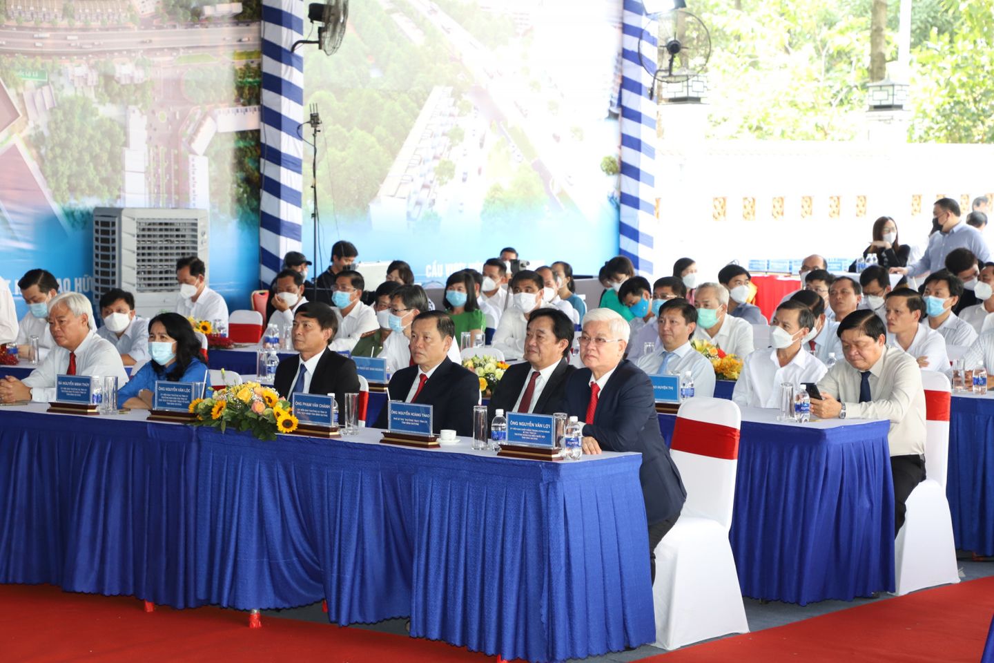 HÌNH ẢNH TẠI LỄ KHỞI CÔNG DỰ ÁN NÂNG CẤP, MỞ RỘNG QUỐC LỘ 13.