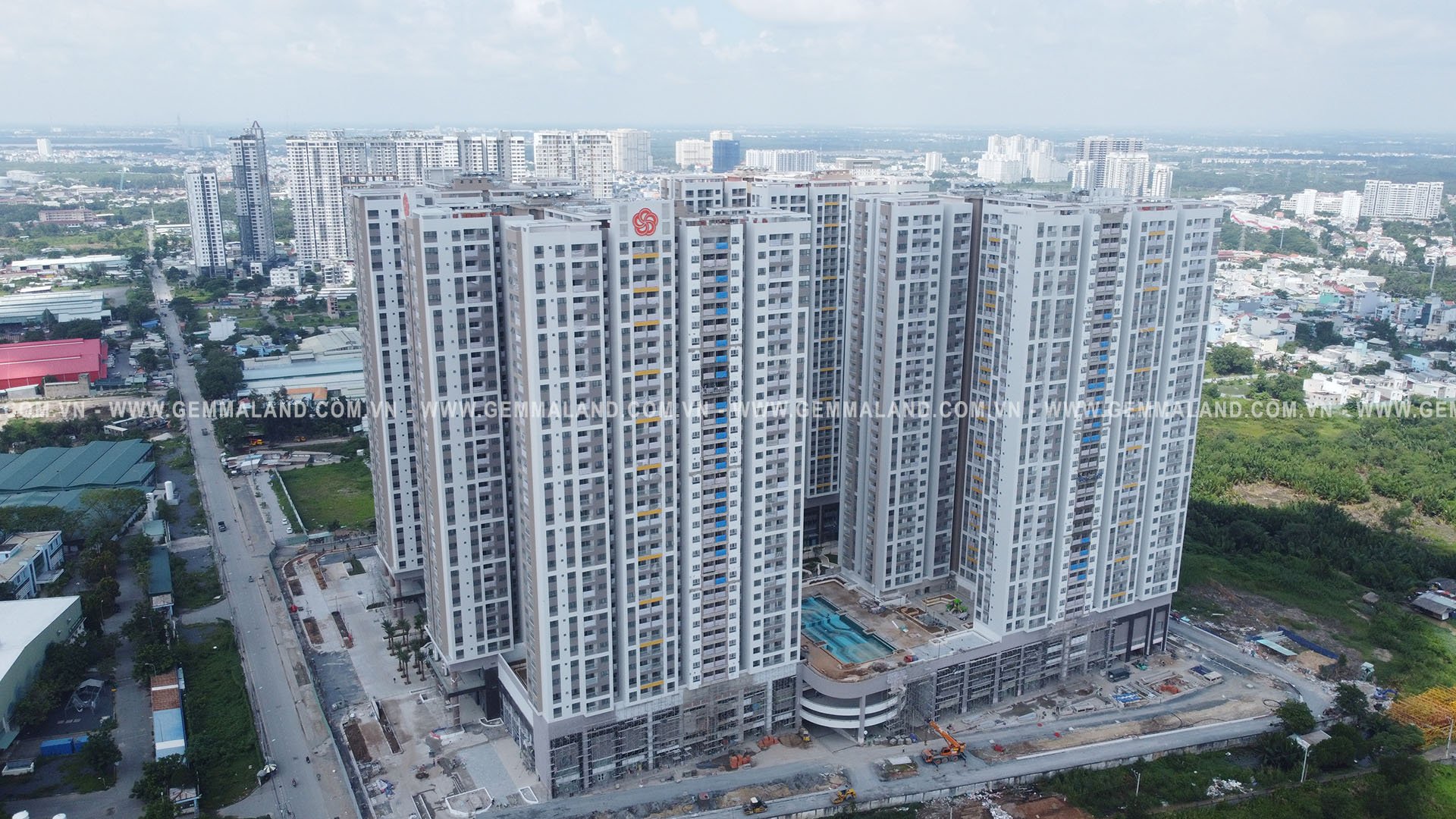 Q7 SaiGon Riverside Complex - Gemma Land